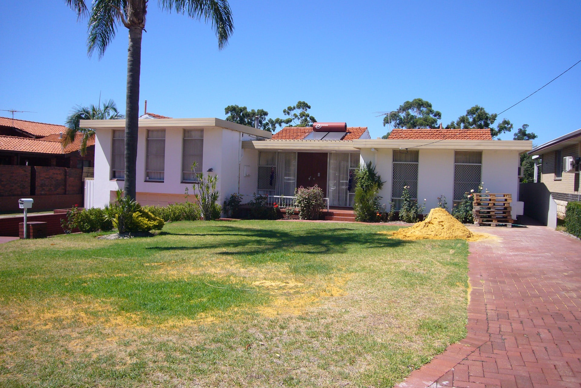 Before-External-2.jpg